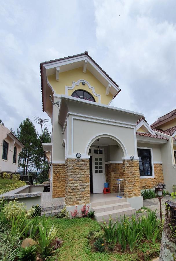 Villa Panda H Kota Bunga Puncak Cinengangirang Esterno foto