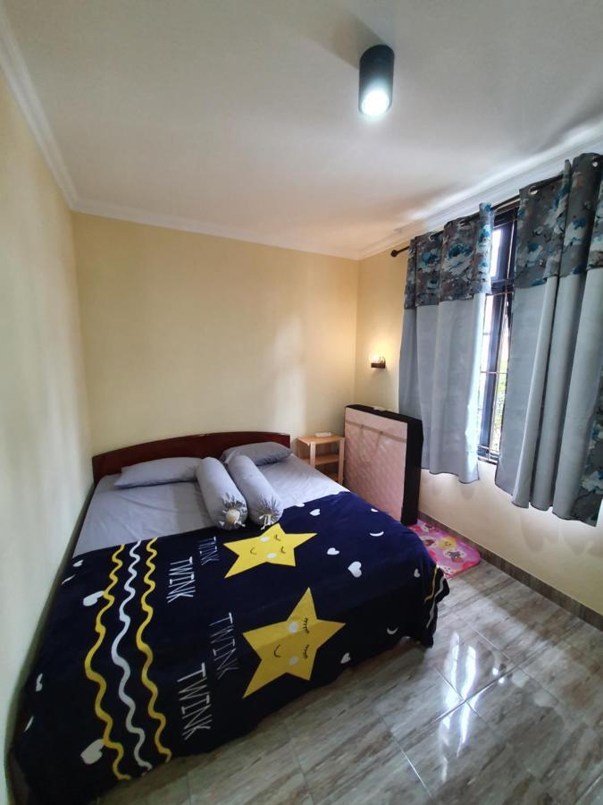 Villa Panda H Kota Bunga Puncak Cinengangirang Esterno foto